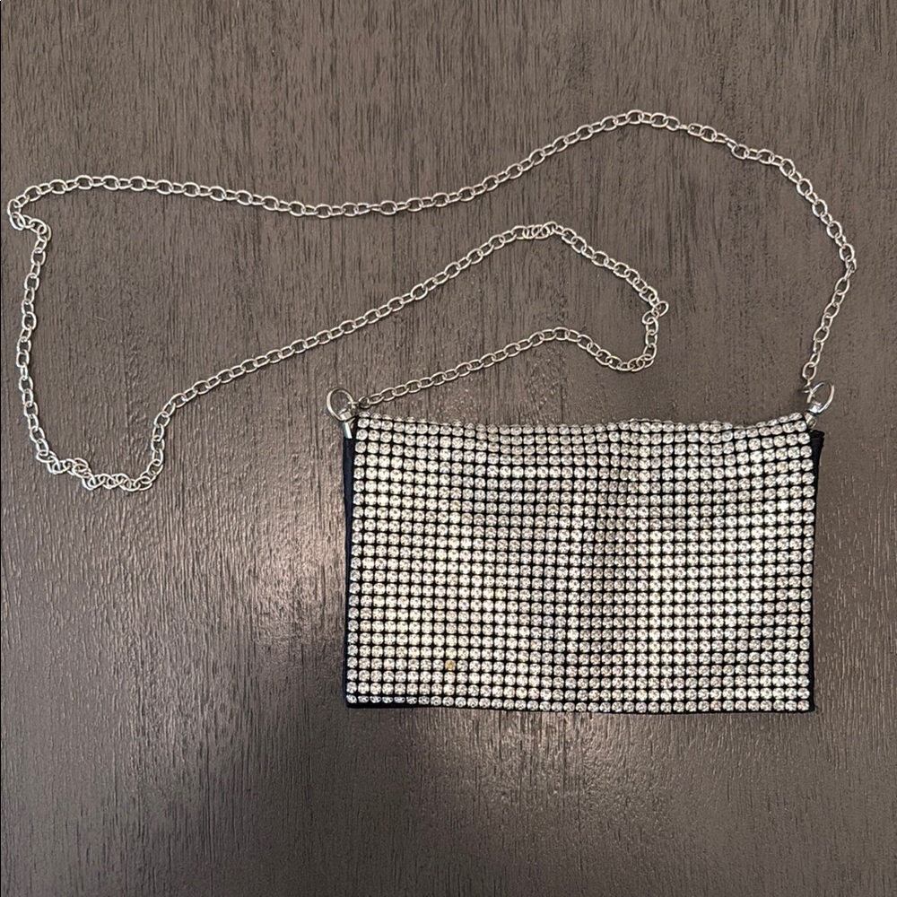 AMBER SCEATS Stella Crystal Bag Dazzling Silver Studded Clutch with Chain